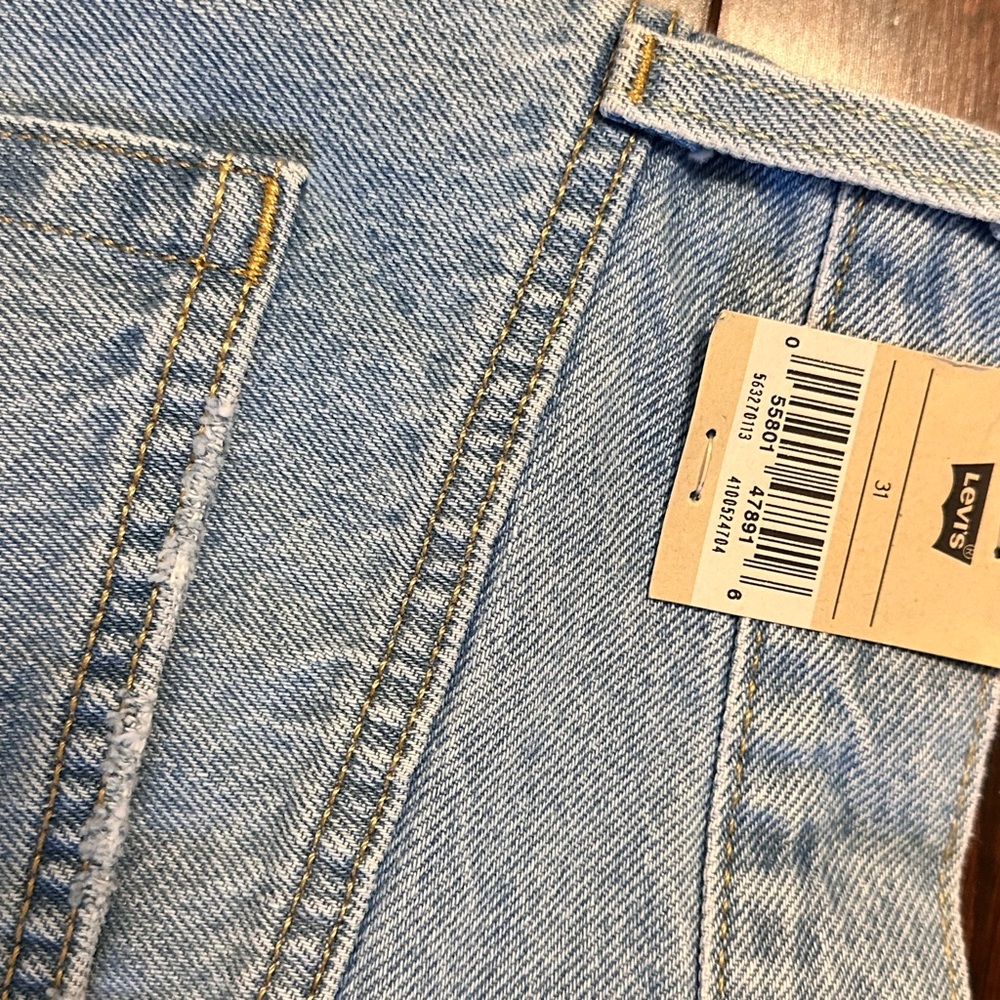 Levi's jean shorts high waisted - Picture 4 of 5